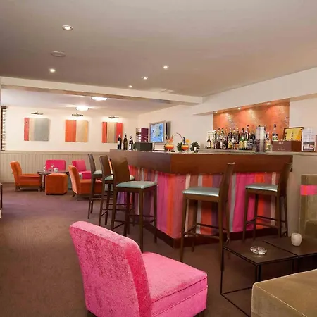 Отель Mercure Centre 4*