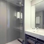 مركيور سنتر 4* دوفييل
