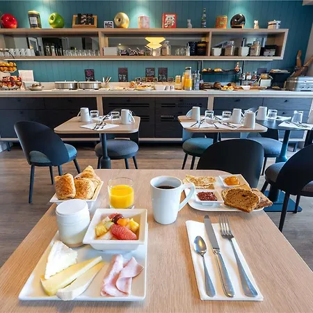 Mercure Centre 4* Довиль