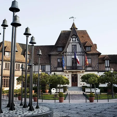 Mercure Centre 4* Deauville