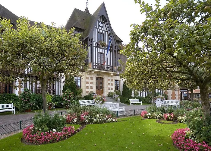 فندق مركيور سنتر