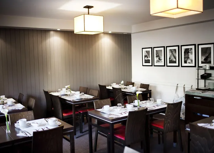 Mercure Centre Hotel 4*