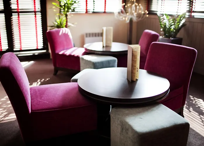 Mercure Centre Hotel 4*